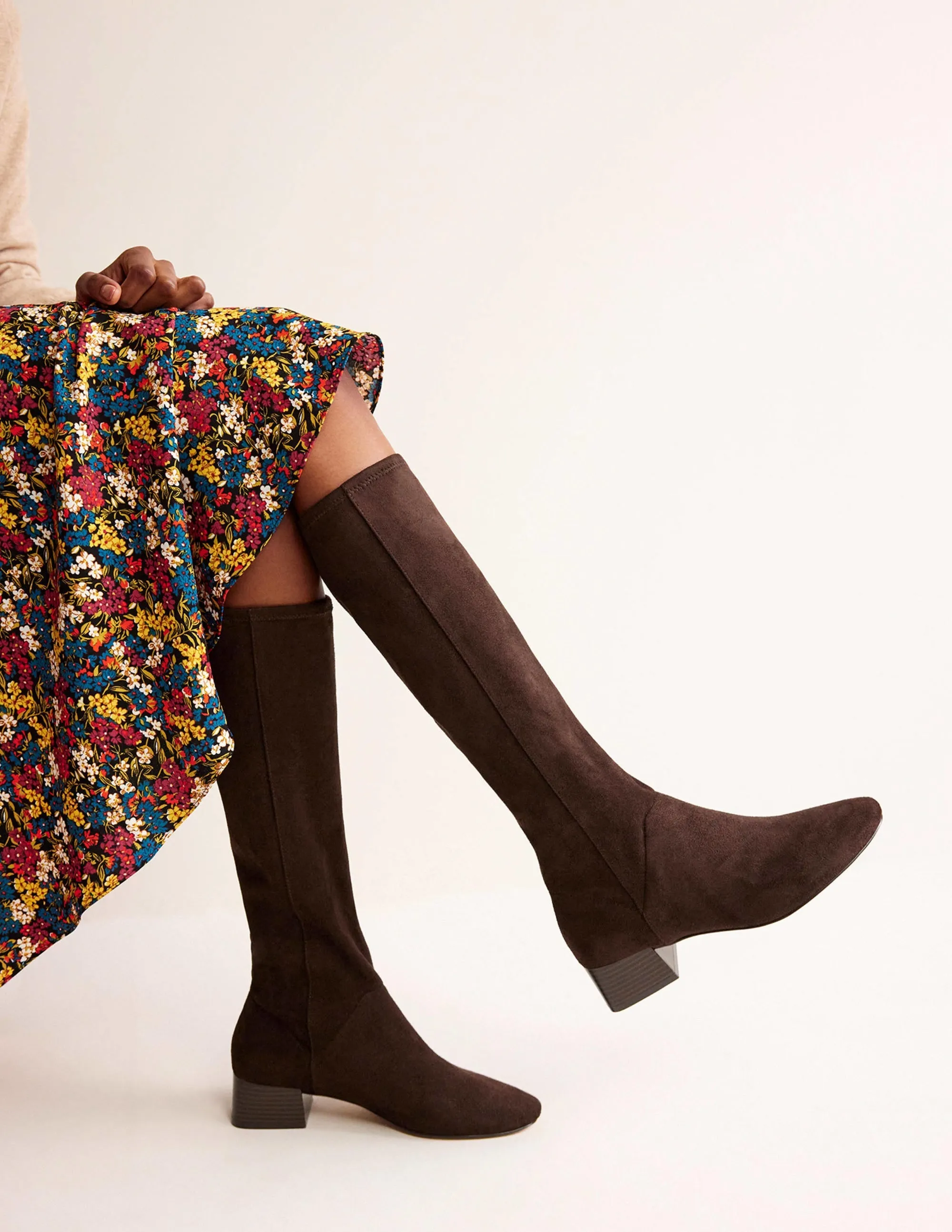 Cara Flat Stretch Knee Boots-Mahogany