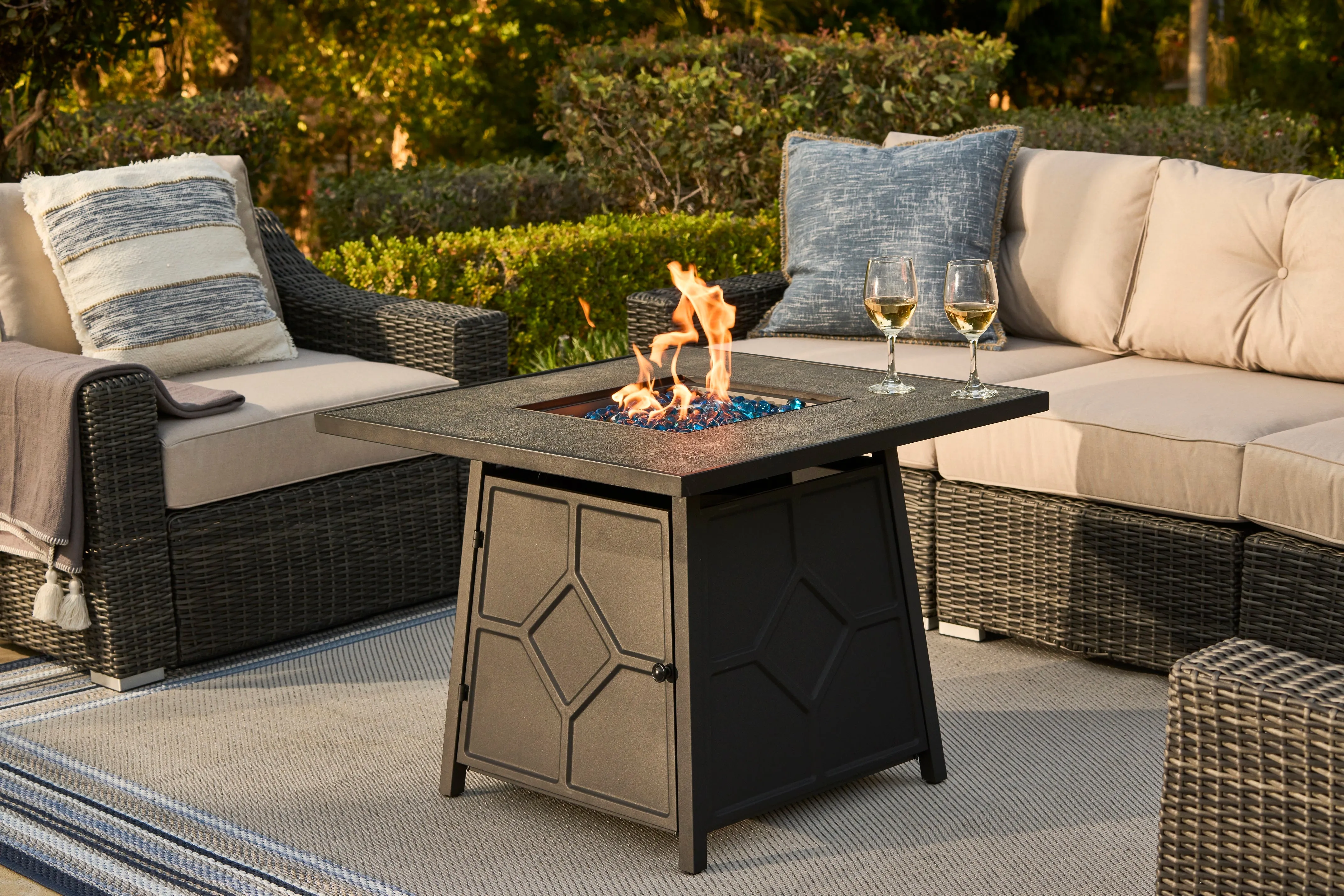HEATMAXX 32" 40,000 BTU Outdoor Gas Fire Pit