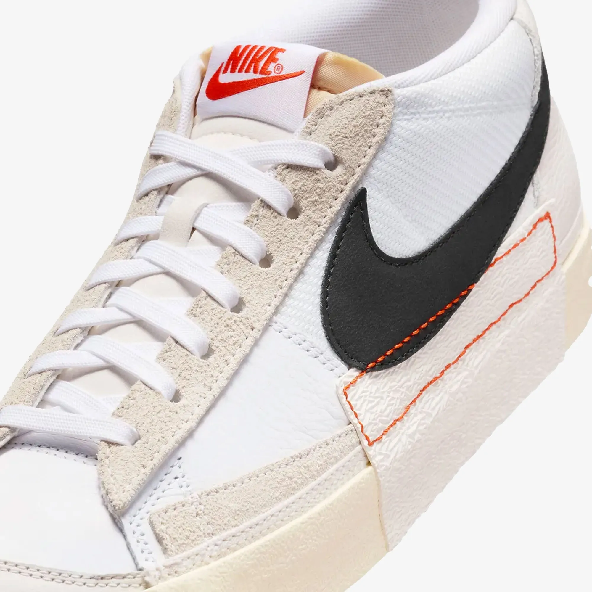 NIKE | BLAZER LOW PRO CLUB { WHITE/BLACK-BEACH-SUMMIT WHITE