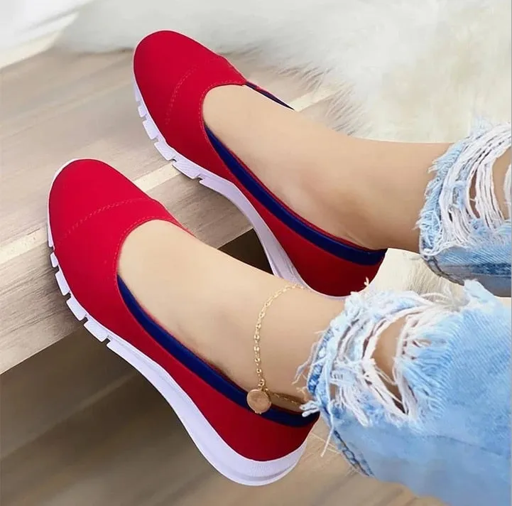 Women Minimalist Slip-On Shoe