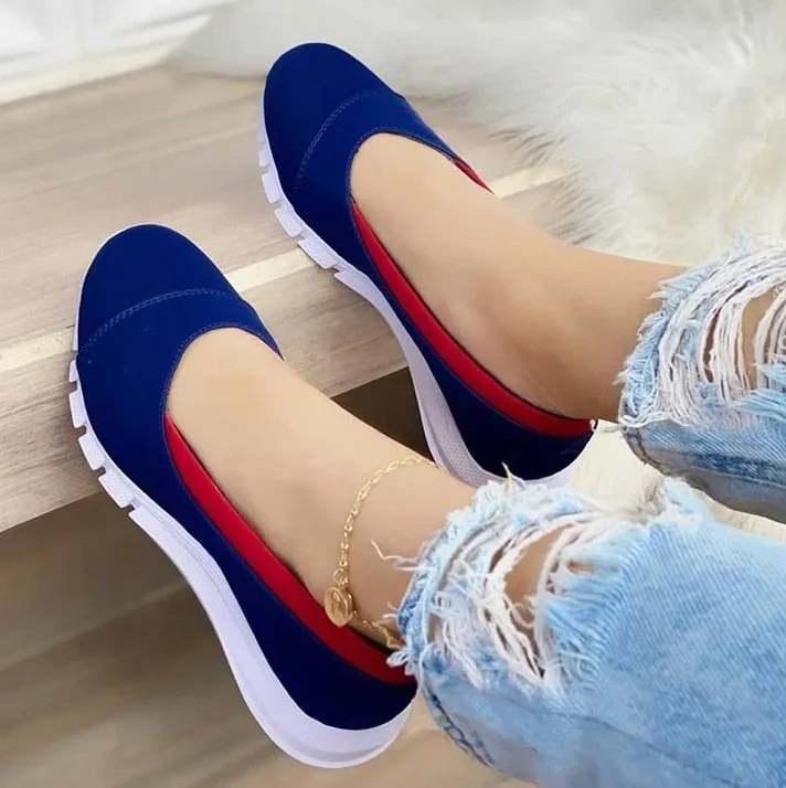Women Minimalist Slip-On Shoe
